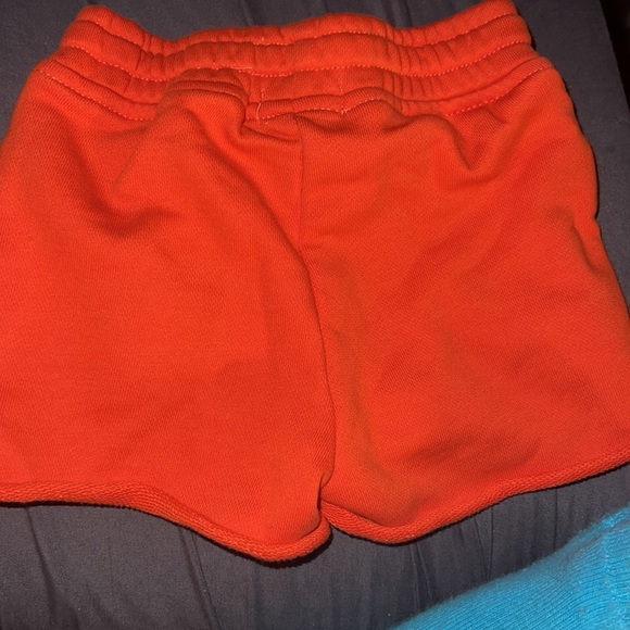 Shorts - Picture 4 of 4